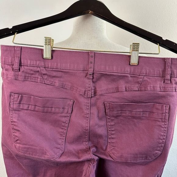 EUC Democracy Women’s Jeans - Picture 7 of 12